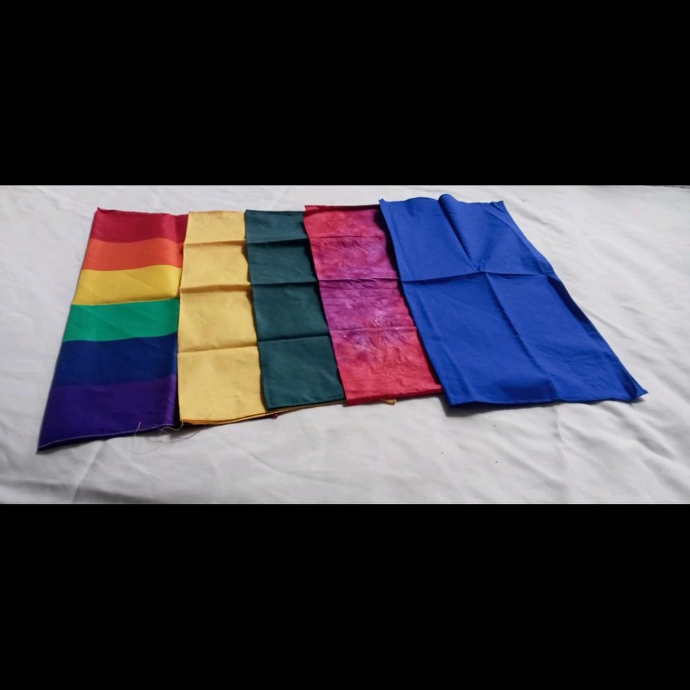 Multiple scarfs